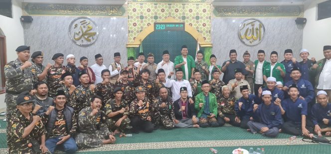 
 Ketua PCNU Jakarta Pusat Mengintruksikan Pasang Bendera NU Disetiap Rumah Kader Dalam Rangka Harlah 1 Abad Nahdatul Ulama