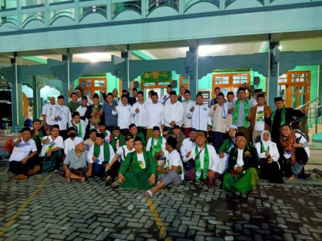 
 Harlah 1 Abad NU (NAHDHATUL ULAMA) Rombongan  PCNU Jakarta Pusat Tersesat di Jalan Yang Membawa Keberkahan