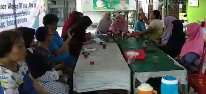 
 Arisan Ibu – Ibu RT014 RW05 Kebayoran Lama Selatan Media Silahturahmi Antar Warga