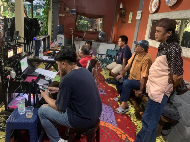 
 Ketua Lesbumi PBNU KH Jadul Maula Sempatkan Kunjungi Lokasi Syuting Film Alpa Girl