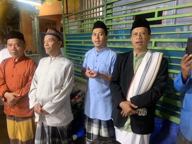 
 Perayaan Maulid Nabi Muhammad SAW di Majelis Ta’lim Rumah Sederet Cipedak